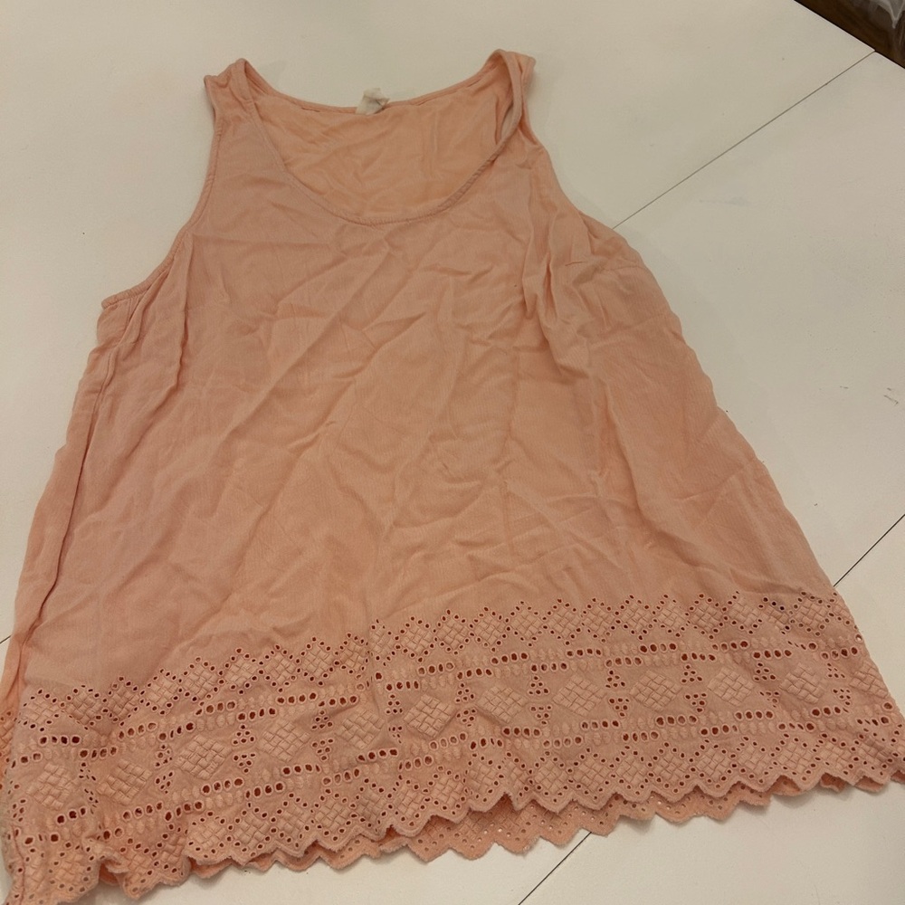 GAP Coral Lace Hem Tank Top